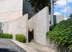 ダイコク電機本部ビル（本部事業所）