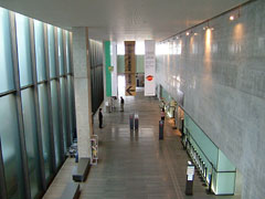 兵庫県立美術館