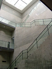 兵庫県立美術館