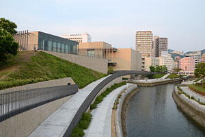 長崎県美術館