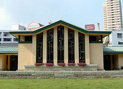 自由学園明日館