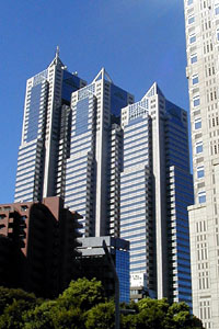 新宿パークタワー